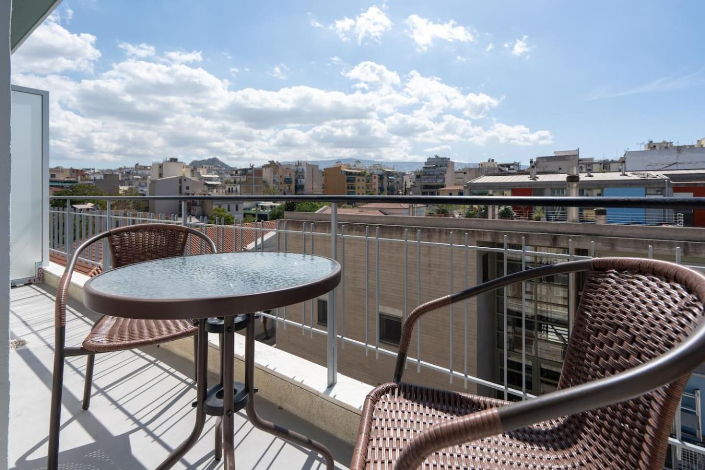 Revived Urban Charm - 1br Apartment