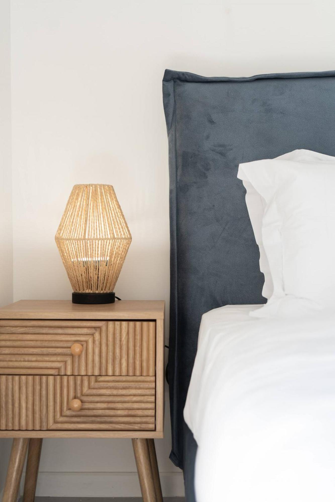 Revived Urban Charm - 1br * Athens
